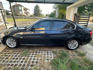 Bmw 320 2009 E90-thumb-3