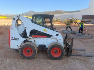 Φορτωτάκι Bobcat 2009 s250-thumb-3