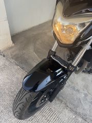 Suzuki Inazuma 250 2013-thumb-3