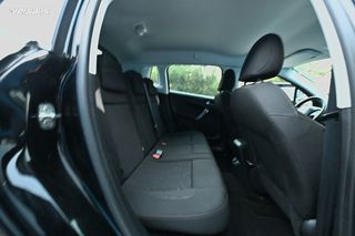 Peugeot 2008 2015-thumb-13