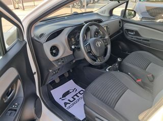 Toyota Yaris 2018 COMFORT-thumb-10