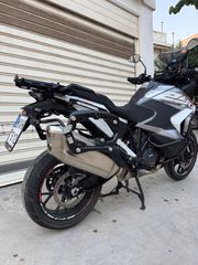 KTM 1290 Super Adventure 2023 S-thumb-7