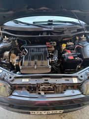 Fiat Punto 2003-thumb-9