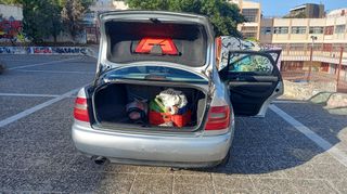 Audi A4 1998-thumb-5