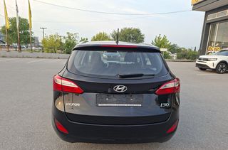Hyundai i 30 2016 1.6 CRDI BLUE TREND-thumb-11