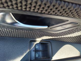 Volkswagen Scirocco 2009-thumb-8