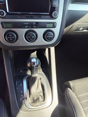 Volkswagen Scirocco 2009-thumb-11