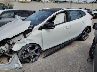 Volvo V40 Cross Country 2015 2.0D4 AUTO MOMENTUM 190ps-thumb-10