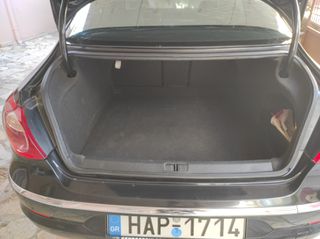 Volkswagen Passat CC 2009-thumb-14