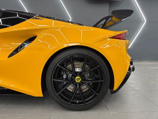 Lotus Emira 2026-thumb-10