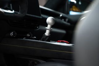 Lotus Emira 2026-thumb-13