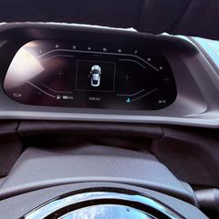 Lotus Emira 2026-thumb-16