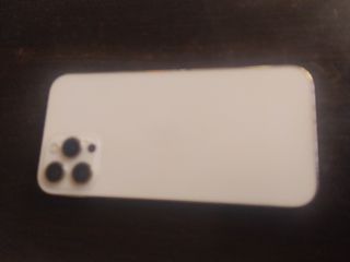 iPhone 12 Pro Max 128GB - Silver (Ασημί) - Δάφνη - Μαζί με 5 Θήκες Δώρο - Άμεση Πώληση