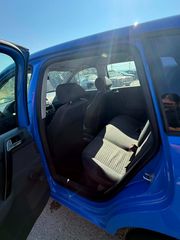 Volkswagen Polo 2006-thumb-4