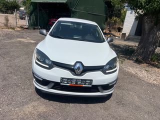 Renault Megane 2015-thumb-9
