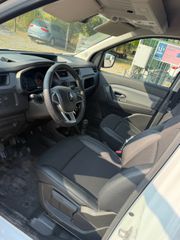 Renault Express 2023-thumb-5
