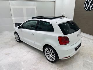 Volkswagen Polo 2016 1.4D Full LED / Panorama/ Navi / Highline-thumb-7