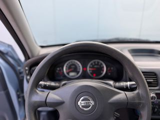 Nissan Almera 2006-thumb-15