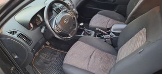Kia Ceed / cee'd 2008-thumb-2