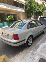 Volkswagen Passat 2000 PASSAT 1.6