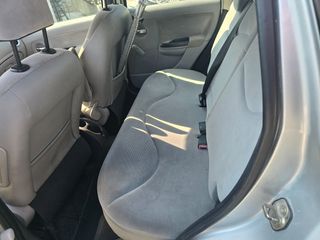 Citroen C3 2006-thumb-9