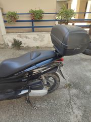 Honda PCX 125 2011-thumb-2