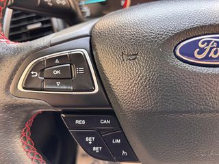 Ford EcoSport 2019 1.0 ECOBOOST  ST-LINE-thumb-32