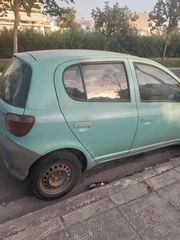 Toyota Yaris 1999
