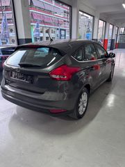 Ford Focus 2017-thumb-3
