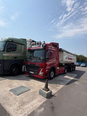 Volvo 2022 FM 420-thumb-1