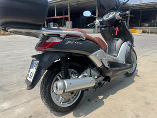 Yamaha X-CITY 250 2012-thumb-2