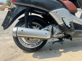 Yamaha X-CITY 250 2012-thumb-3