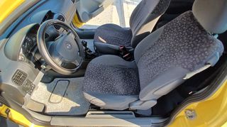 Opel Corsa 2001-thumb-31