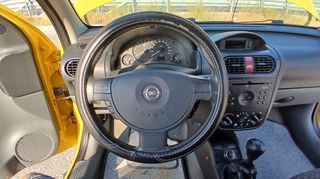 Opel Corsa 2001-thumb-36