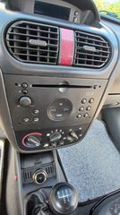 Opel Corsa 2001-thumb-38