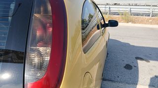 Opel Corsa 2001-thumb-12