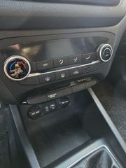 Hyundai i 20 2016 1.4 CRDi PREMIUM/ΟΘΟΝΗ/ΚΑΜΕΡΑ/ΖΑΝΤΕΣ/LANE-ASSIST/EURO6-thumb-25