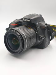 Nikon D5600 Kit (18-55mm) + Extra Φακός AF-S Micro NIKKOR 40mm f/2.8G (Μόνο 9.585 Κλικ)