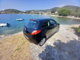Mazda 2 2010