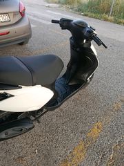 Piaggio ZIP 50 4T 2014 Scooter-thumb-7