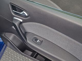 Renault Captur 2025 TECHNO ECO-G 100HP-thumb-16