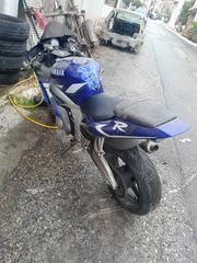 Yamaha YZF-R6 2002-thumb-3