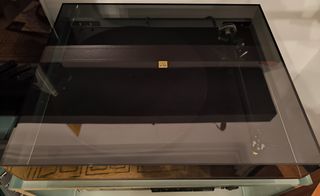 Rega P3 + Βραχίονας RB300 + Κεφαλή Exact MM + Rega Fono MK1 (Σε κατάσταση βιτρίνας)