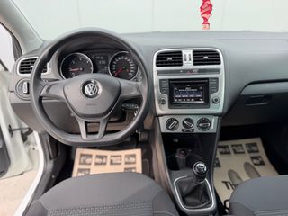 Volkswagen Polo 2015 1.4 TDI / ΜΗΔΕΝΙΚΑ ΤΕΛΗ ΚΥΚΛΟΦΟΡΙΑΣ / AUTO ΛΑΖΑΡΙΔΗΣ-thumb-14