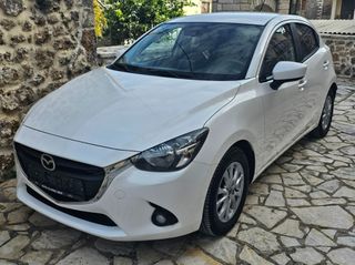 Mazda 2 2015 1.5 Skyactive*-thumb-1