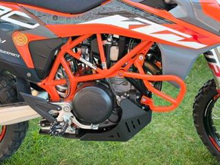 KTM 690 Enduro 2024-thumb-3