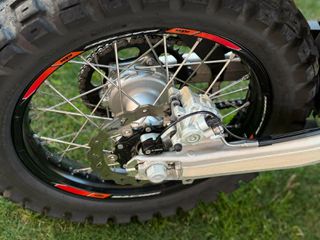 KTM 690 Enduro 2024-thumb-4