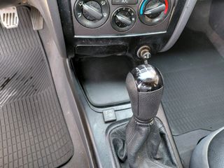Hyundai Elantra 2002 1.6 ΑΕΡΙΟ *ΦΙΑΛΗ ΕΩΣ 2033*-thumb-12