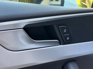 Audi A5 2018 S line-thumb-26