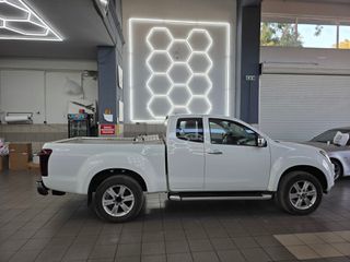 Isuzu D-Max 2019 ATFS-NL     Double Cab Pickup-thumb-10